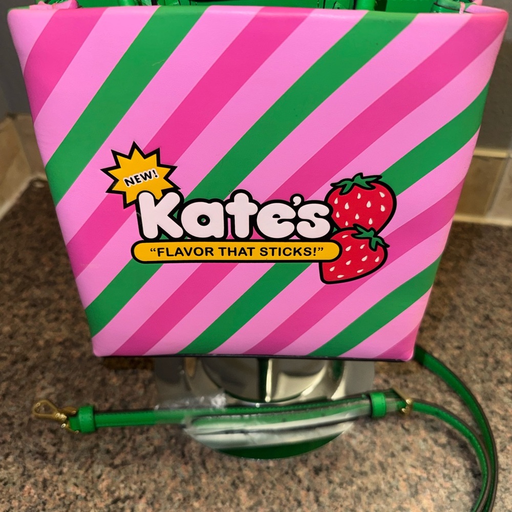 Kate spade novelty “flavors that stick” cross body bag. NWOT